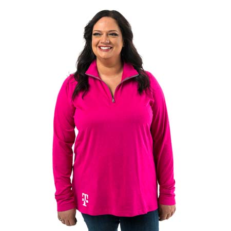 WOMEN'S MAGENTA ZEN PULLOVER